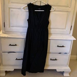 Sleeveless cotton black dress